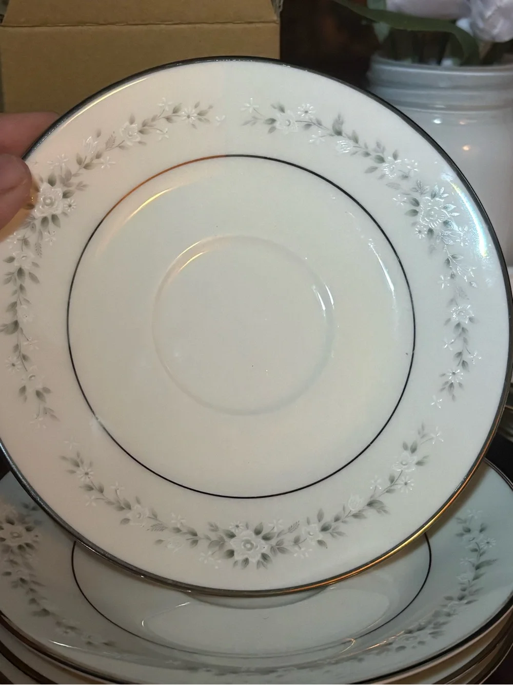 Set of 4-discontinued Noritake “Heather” pattern #7548 fine ivory China plates